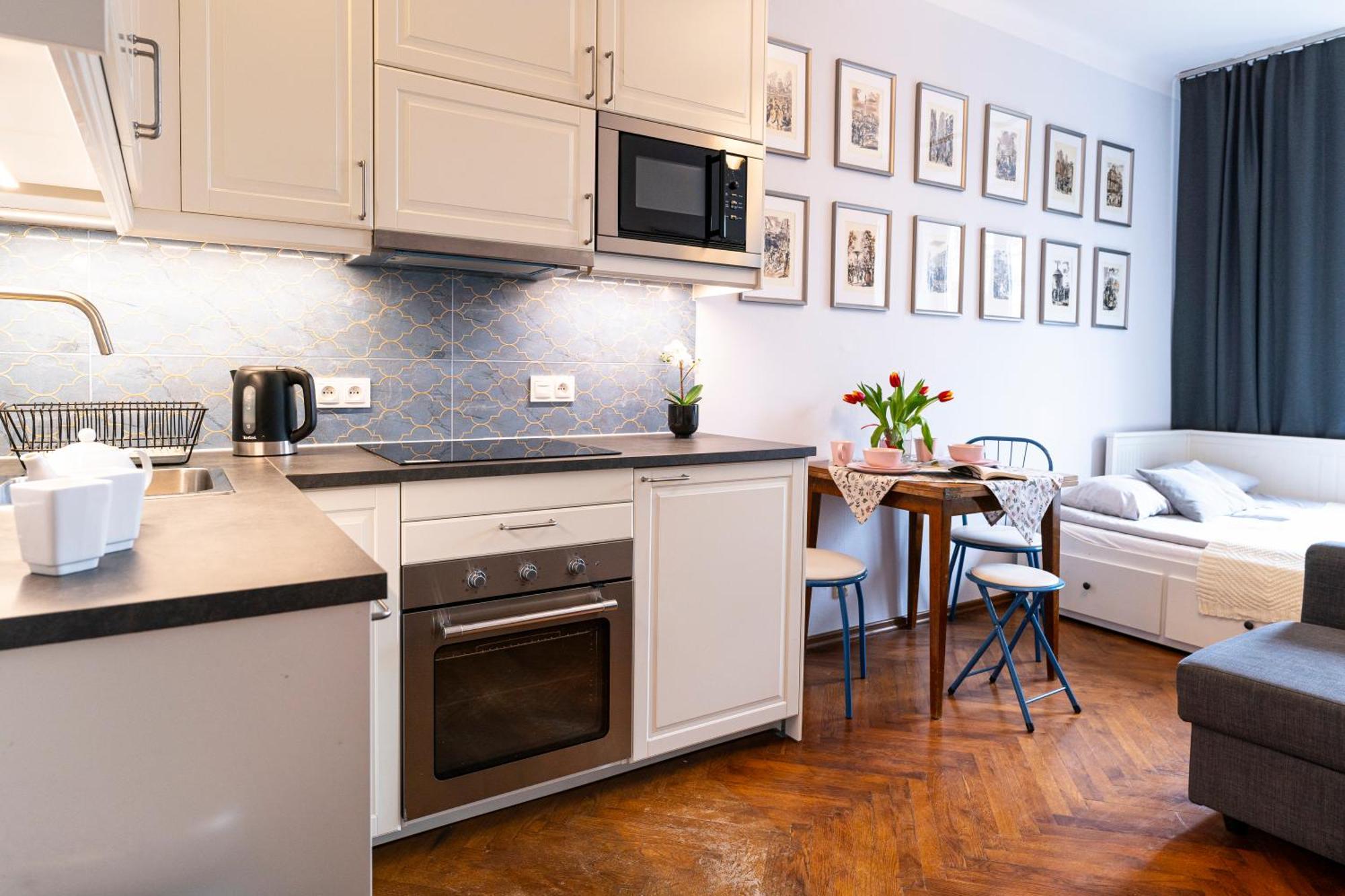 Cozy Old Town Studio Краков Экстерьер фото